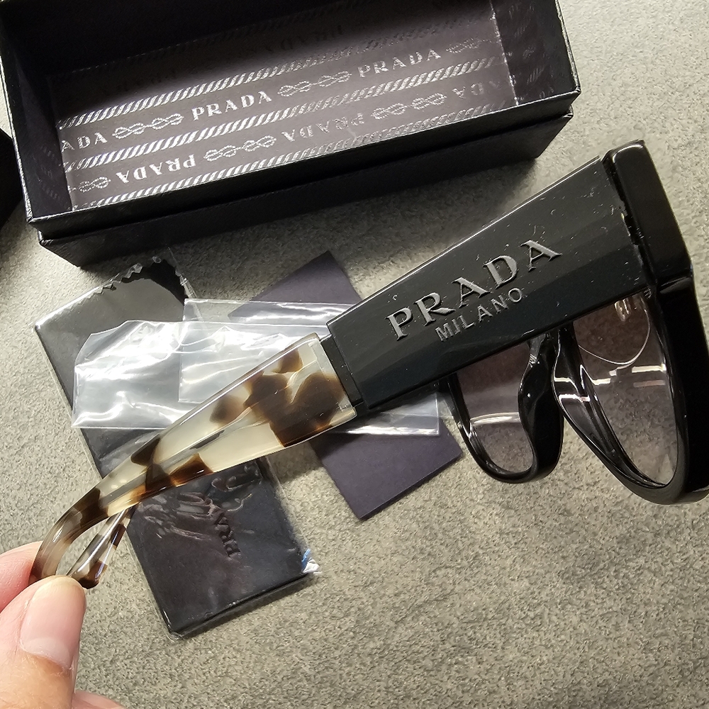 NIB Prada 02WS Black Sunglasses - Picture 7 of 7